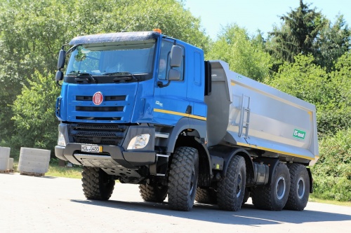 TATRA T 158 – 8P5R46.261.8x8.1 R